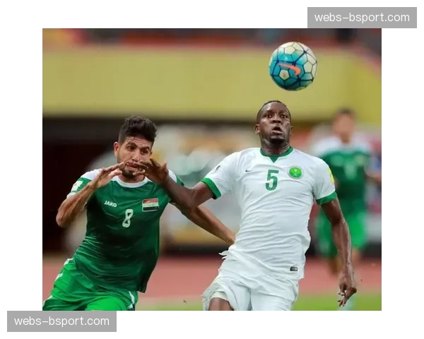 苏格兰队发布新款世预赛客场球衣,设计融合传统格纹图案 苏格兰队发布新款世预赛客场球衣,设计融合传统格纹图案